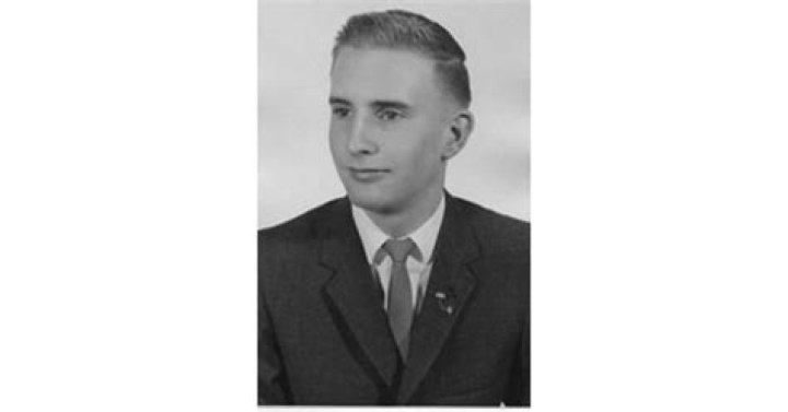 Death News! Eugene Holder Obituary: Fond Farewell to Eugene Holder, Remembered with Love in Arlington, Kentucky, for his Enduring Impact.