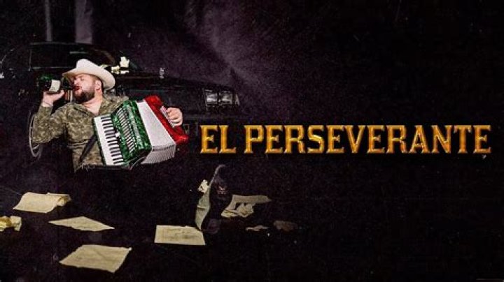 El Fantasma El Perseverante Lyrics English Translation