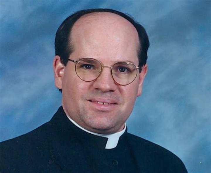 Father Stephen Gutgsell Death: Catholic Priest Stabbed to death in Nebraska, Suspect has been charged