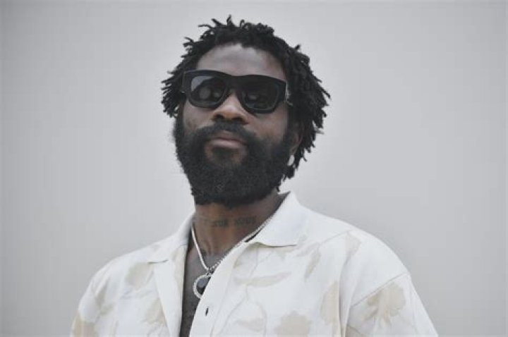 Kalash Van Noir Lyrics English Translation