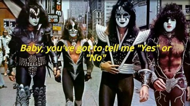 Kiss Got To Choose Lyrics
